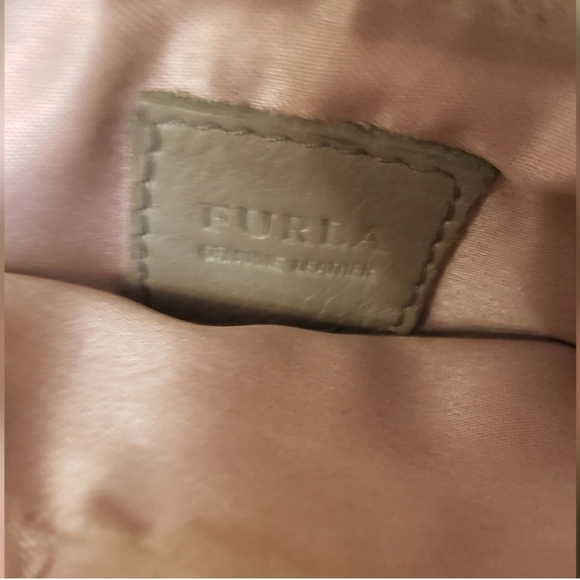 Furla leather clutch - Picture 7 of 10